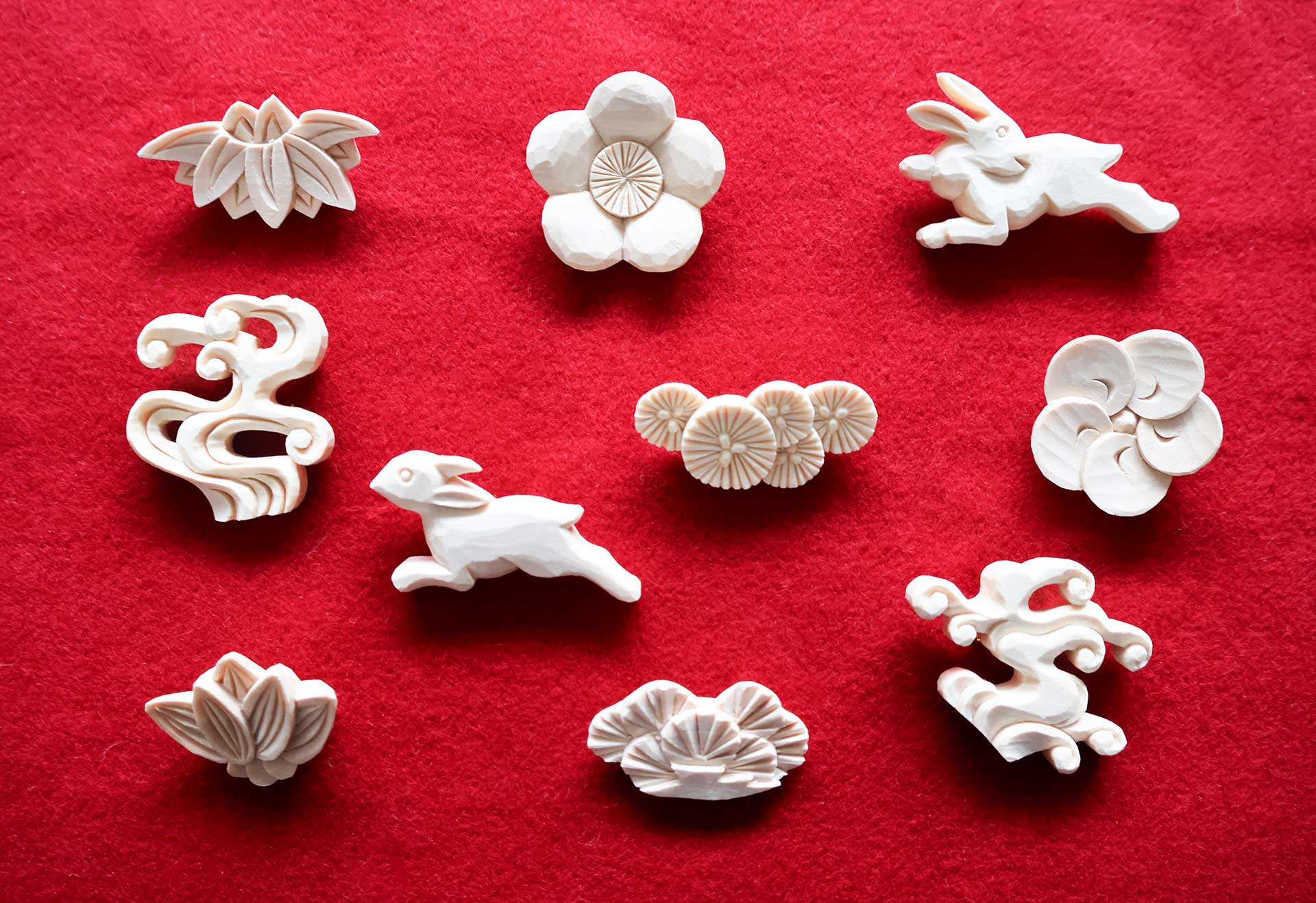 Heartwarming Wood-carved Brooches, Created by a Carving Artisan of Yamagata Buddhist Altars